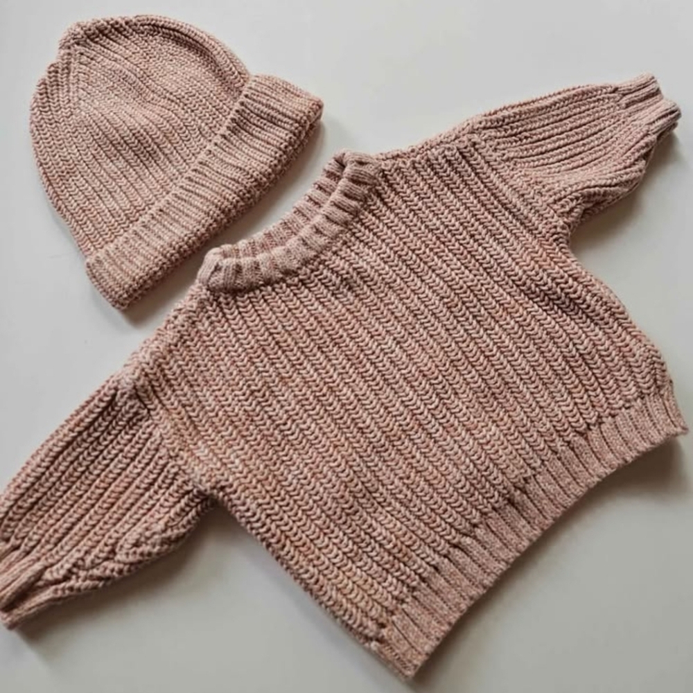0-3 month Knit Hat and Pullover Sweater for Baby